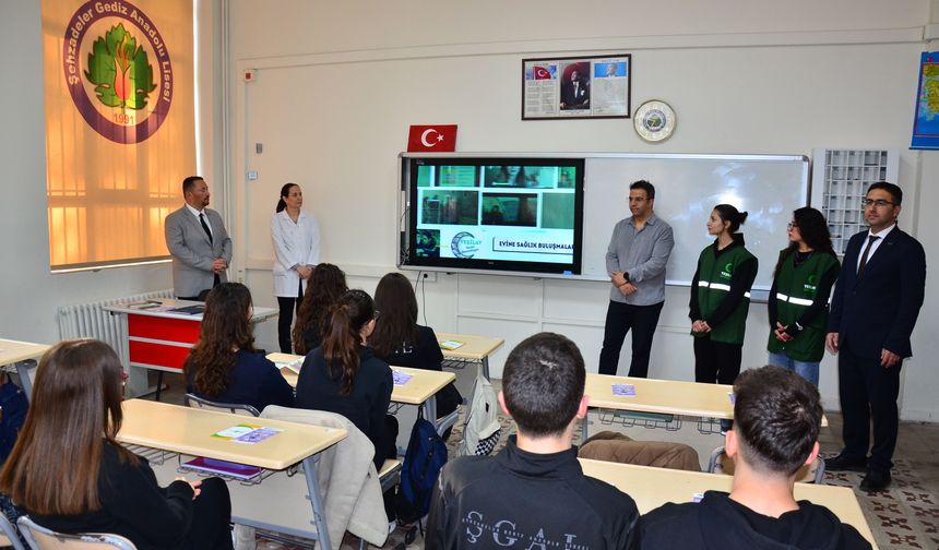 Yeşilay Manisa Şubesi, diğer illere rol model oldu