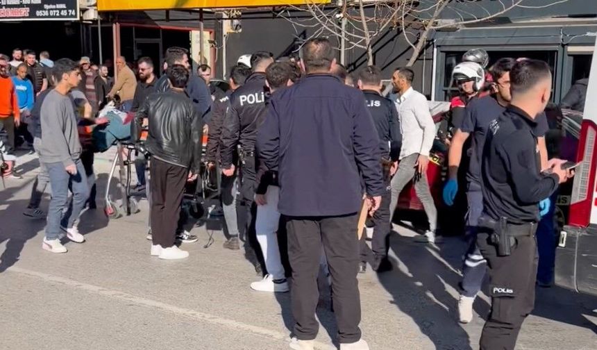 Manisa'da 2 kişinin öldüğü bıçaklı kavgada 3 kişi tutuklandı