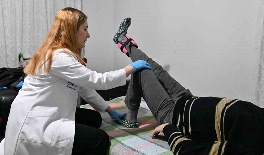 Manisa'da 65 yaş üstüne sağlıktan kişisel bakıma kapsamlı destek