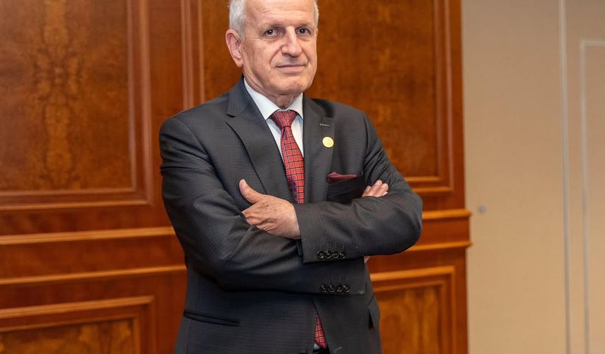 Bülent Ünal Manisa’yı gururlandırdı