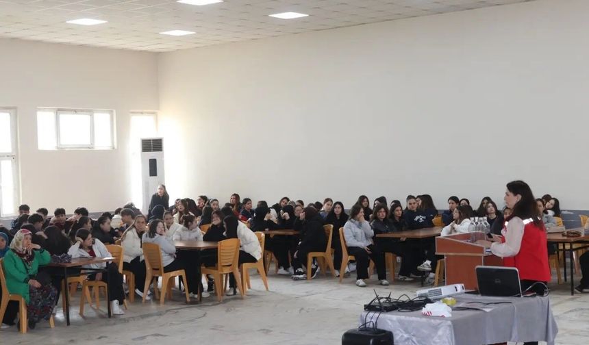 Akhisar'da gıda güvenliğine 'Kadın eli' dokunuşu