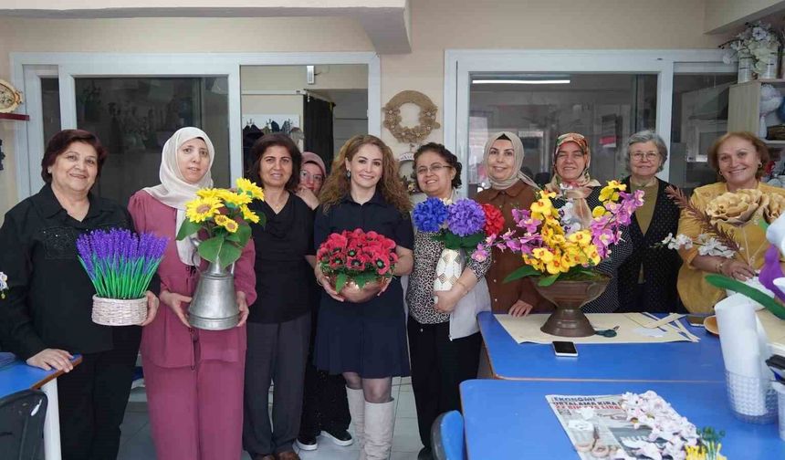 Atıklar kadınların elinde sanata dönüşüyor