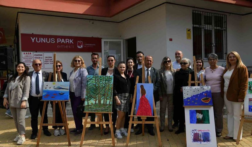 Emekli Kafe'de duygu dolu sergi