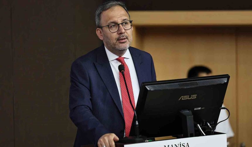 Kasapoğlu kamu yönetimi öğrencileriyle buluştu