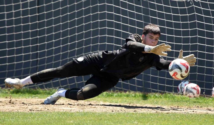 Manisa FK, Sakaryaspor maçı hazırlıklarına başladı