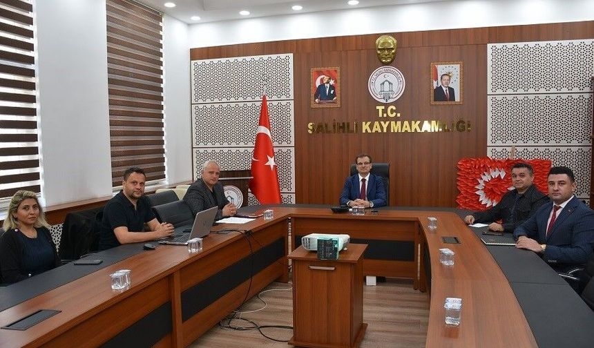 Salihli projeleri için tarımdan eğitime kapsamlı değerlendirme toplantısı