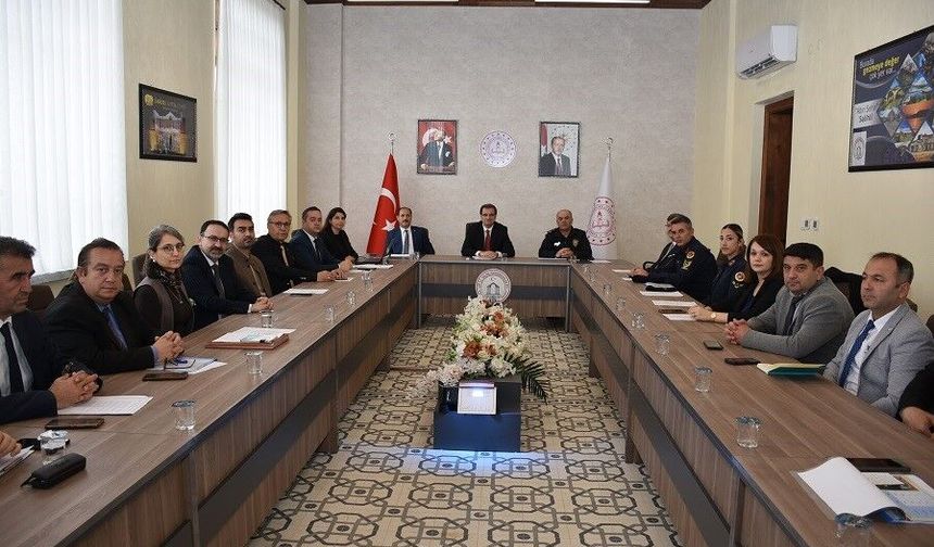 Salihli'de bağımlılıkla mücadele toplantısı gerçekleştirildi