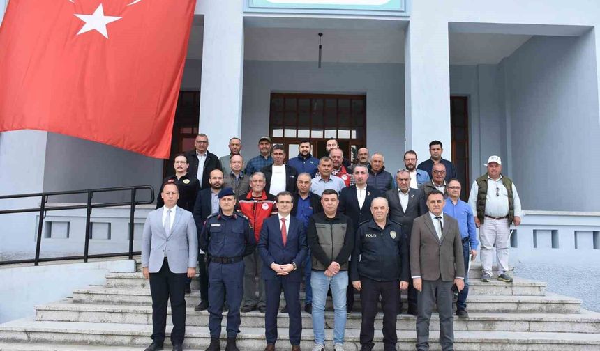 Salihli'de gönüllülere orman yangını eğitimi