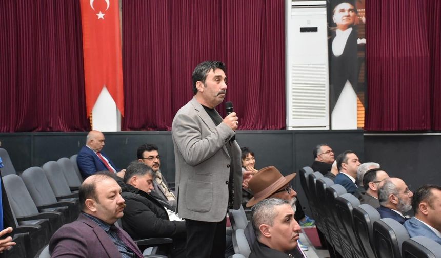 Salihli'de muhtarlar toplantısı yapıldı