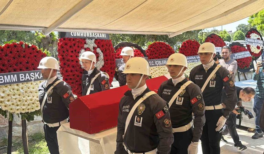 Şehit polisin cenazesinde gözyaşları sel oldu