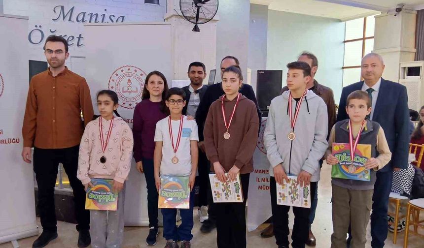 Zeka oyunlarında Sarıgöl il üçüncüsü oldu