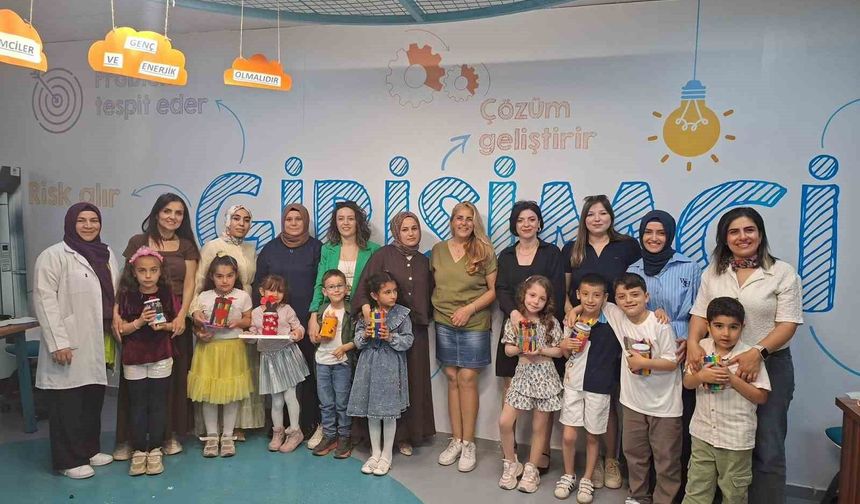 Bilim Yunusemre'de Anneler Günü etkinliği
