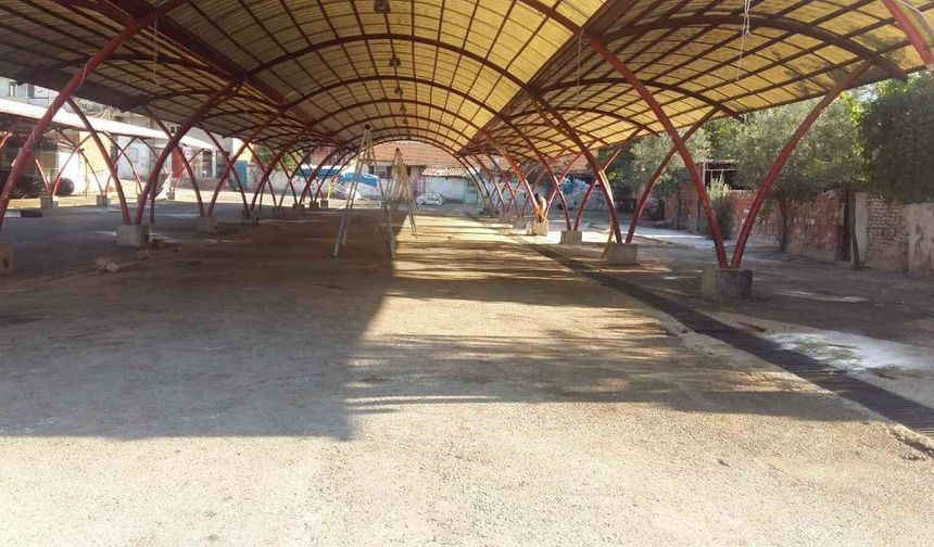 Şehzadeler'de kurban kesim yerleri belli oldu