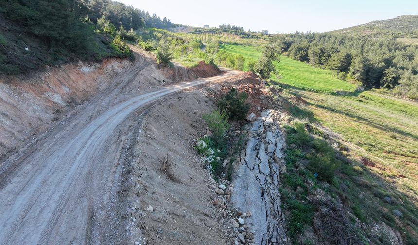 3 aydır kapalıydı, ulaşıma açıldı