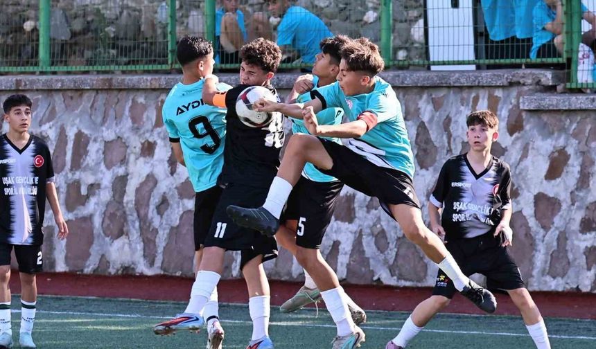 ANALİG Futbol Müsabakaları Manisa'da başladı