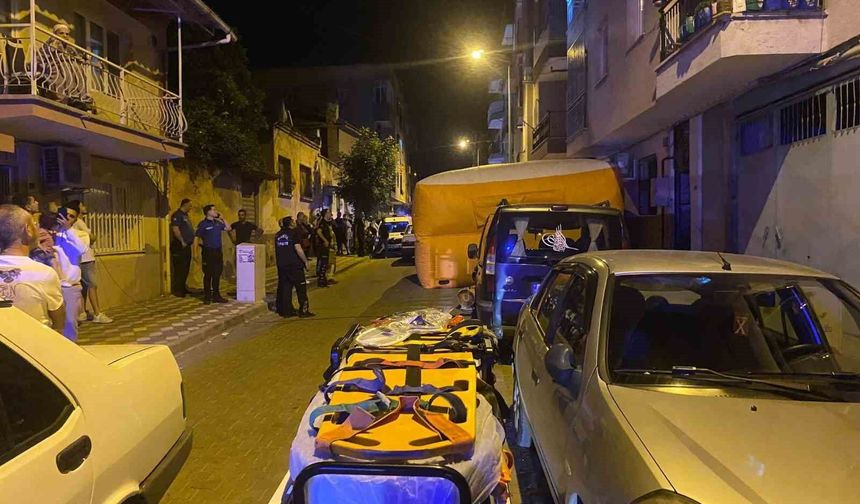 Üçüncü kattan atlayan şahıs ağır yaralandı