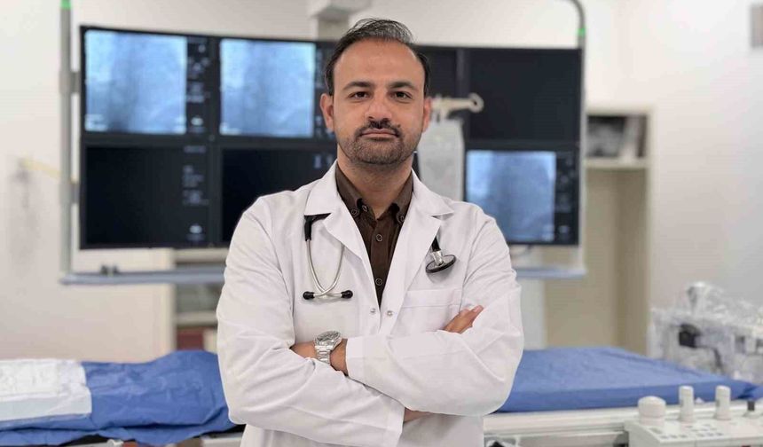 Uzmanından kalp hastalarına 'yaz' uyarısı: 'Hali saha maçlarına dikkat'