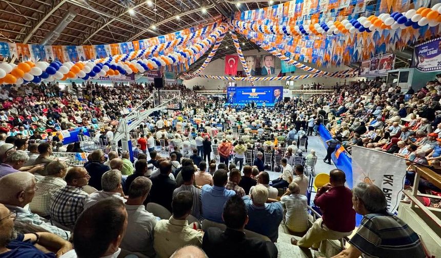 AK Parti’den gövde gösterisi