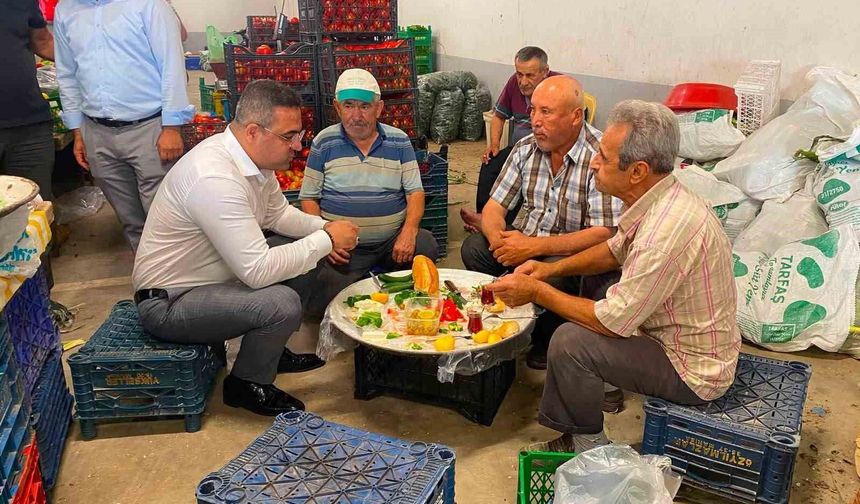 Kaymakam Dalak pazaryerinde esnaf ve vatandaşlarla buluştu