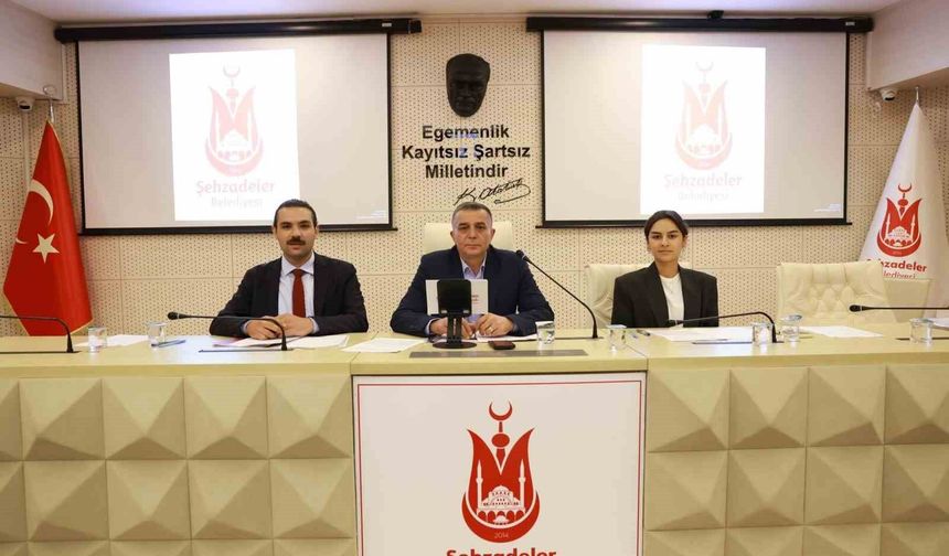 Şehzadeler Meclisi'nde 33 madde karara bağlandı