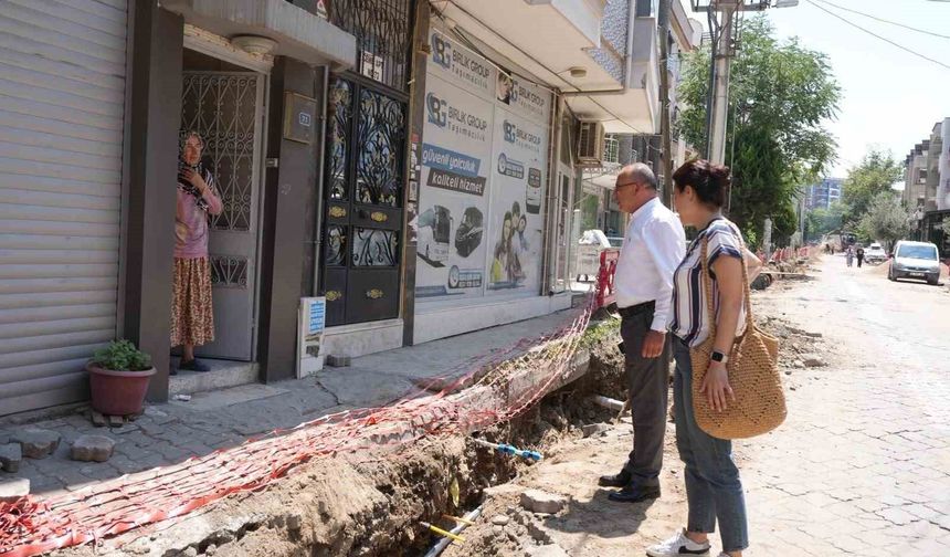 Turgutlu'da altyapı seferberliği sürüyor
