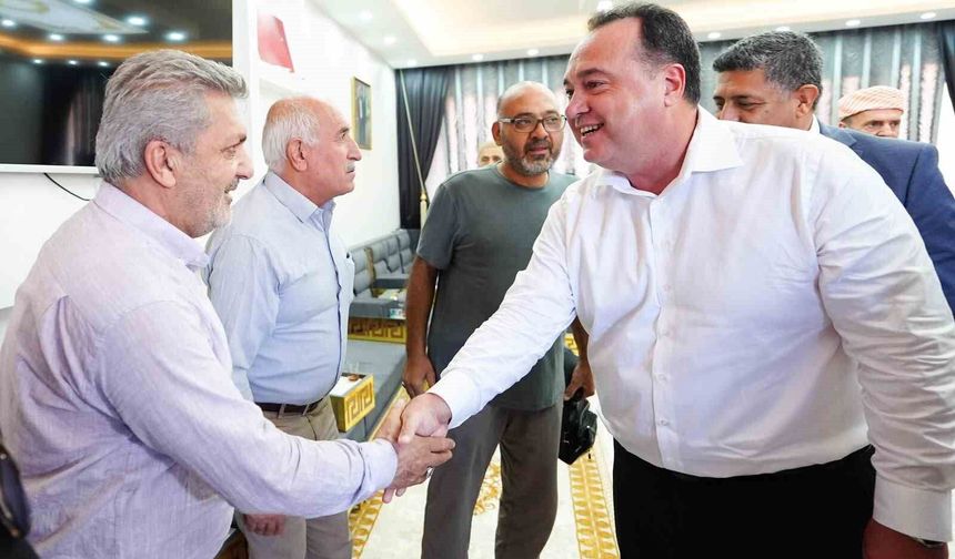 Başkan Dutlulu Şehzadeler'de vatandaşları dinledi