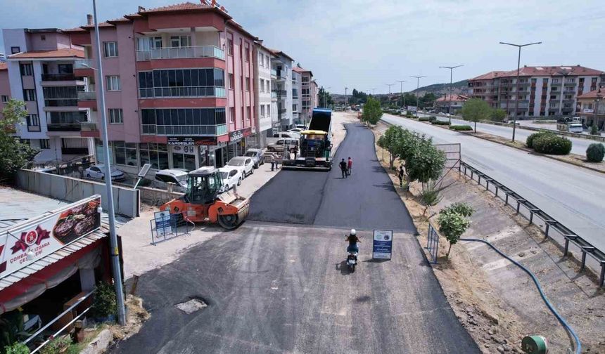 Kula'da yollar yenileniyor