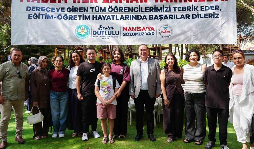 MABEM öğrencilerinin LGS başarısı kutlandı