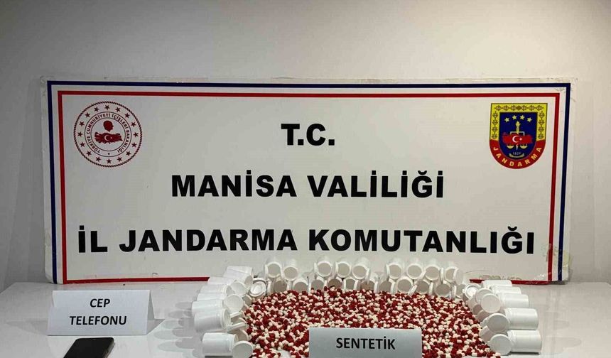 Manisa jandarmasından 2 ilçede uyuşturucu operasyonu