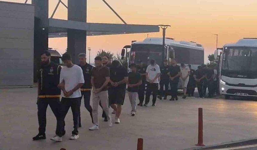 Sahte oyun ve alışveriş siteleri üzerinden vurgun yaptılar: 36 şüpheli tutuklandı
