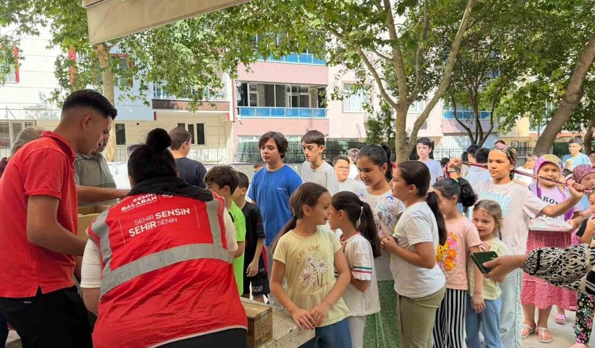 Yunusemre Belediyesi yaz Kur'an kursu öğrencilerini sevindirdi