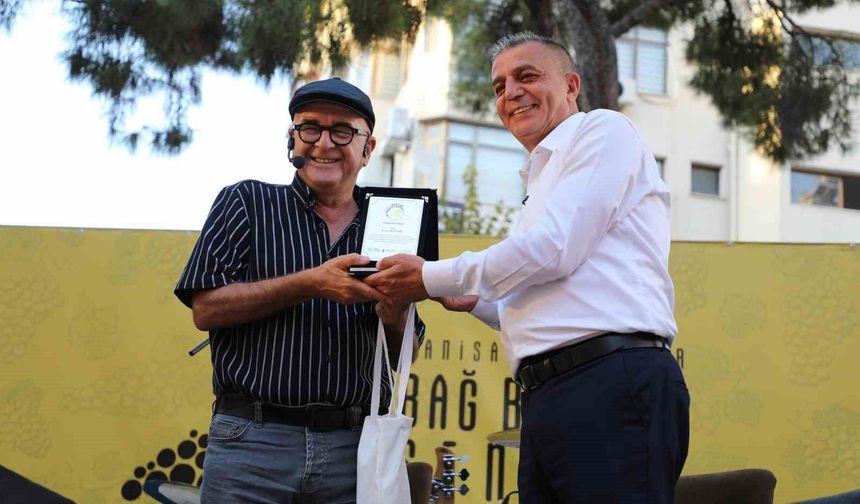 Başkan Şimşek: 'Hedefimiz Bağ Bozumu Şenliği'ni uluslararası düzeye taşımak'