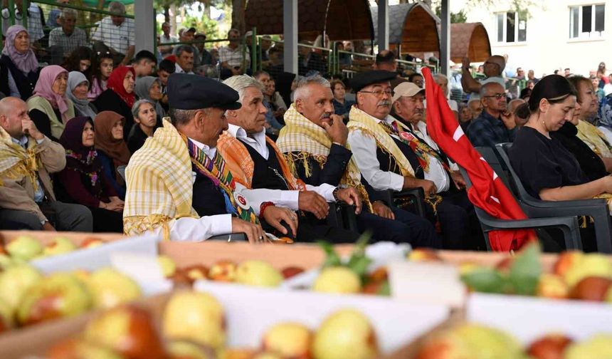 Demirci'de 1. Hünnap Festivali düzenlendi