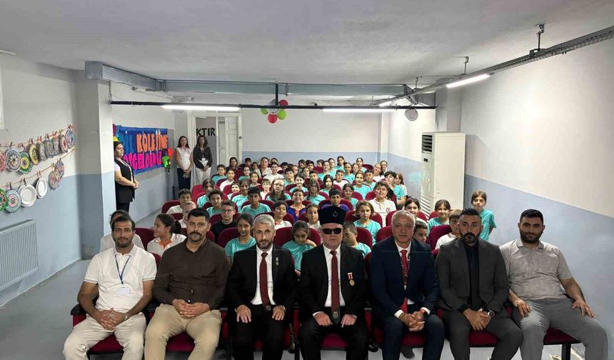 Gazilerin yarasını gençlerin kardeşliği saracak
