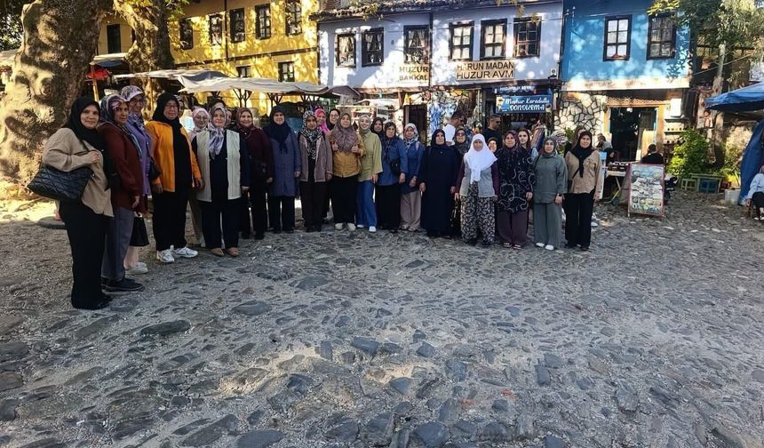 Sarıgöllü kadınlardan Bursa'ya kültür gezisi