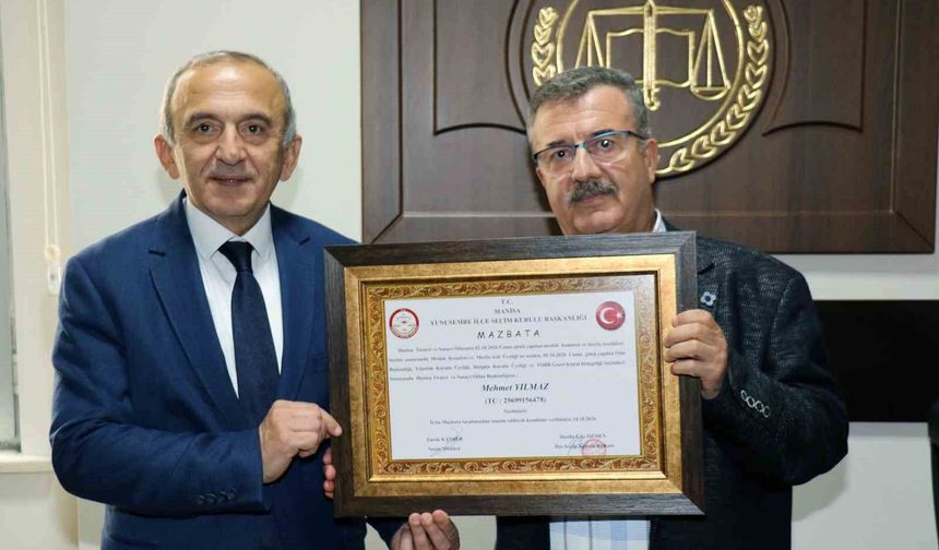 Manisa TSO Başkanı Mehmet Yılmaz mazbatasını aldı