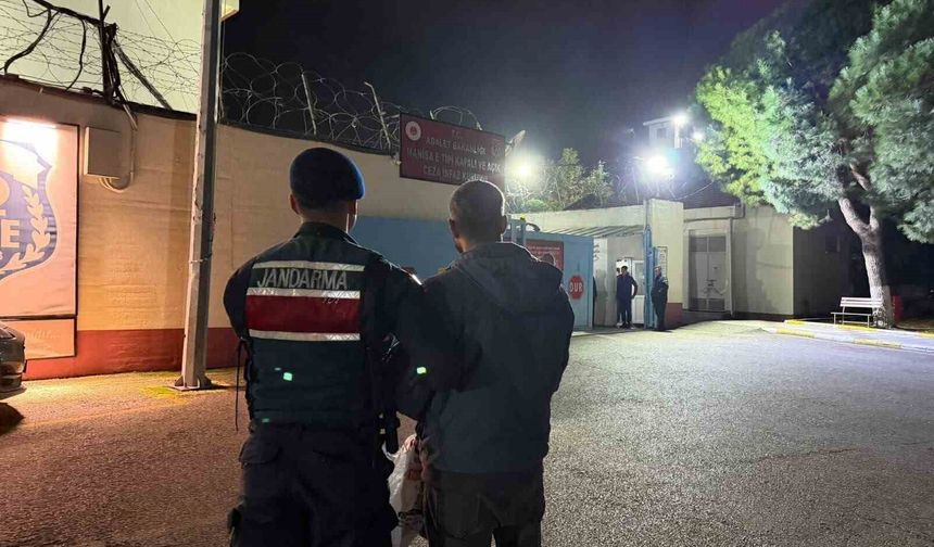 Manisa'da 21 yıl 4 ay hapis cezasıyla aranan şahıs JASAT'tan kaçamadı