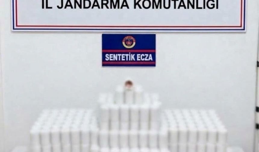Manisa'da 42 bin 534 sentetik hap ele geçirildi