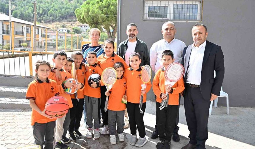 Manisa'da 430 okula spor desteği