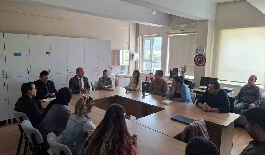 Okul ziyaretleriyle eğitimin nabzı tutuluyor
