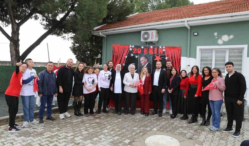 Şehzadeler'de cumhuriyet coşkusu engel tanımadı