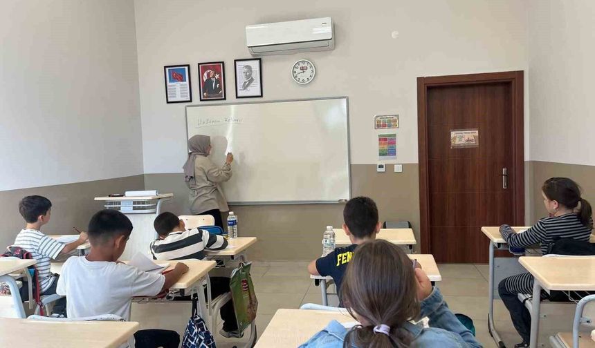 Şehzadeler'de öğrencilere ödev desteği