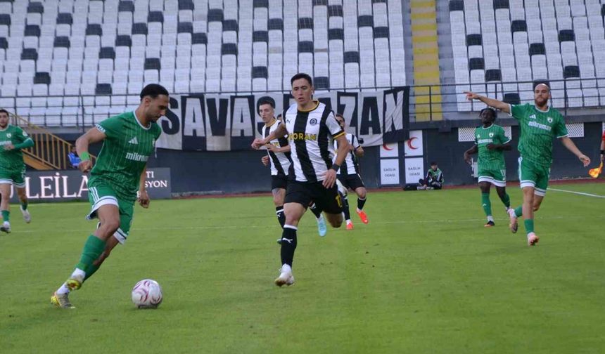 Trendyol 1. Lig: Manisa FK: 3 - Muğlaspor: 4