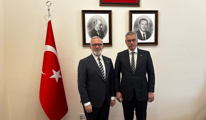 Bahadır Yenişehirlioğlu’ndan Manisa’ya 21 uzman hekim ataması müjdesi