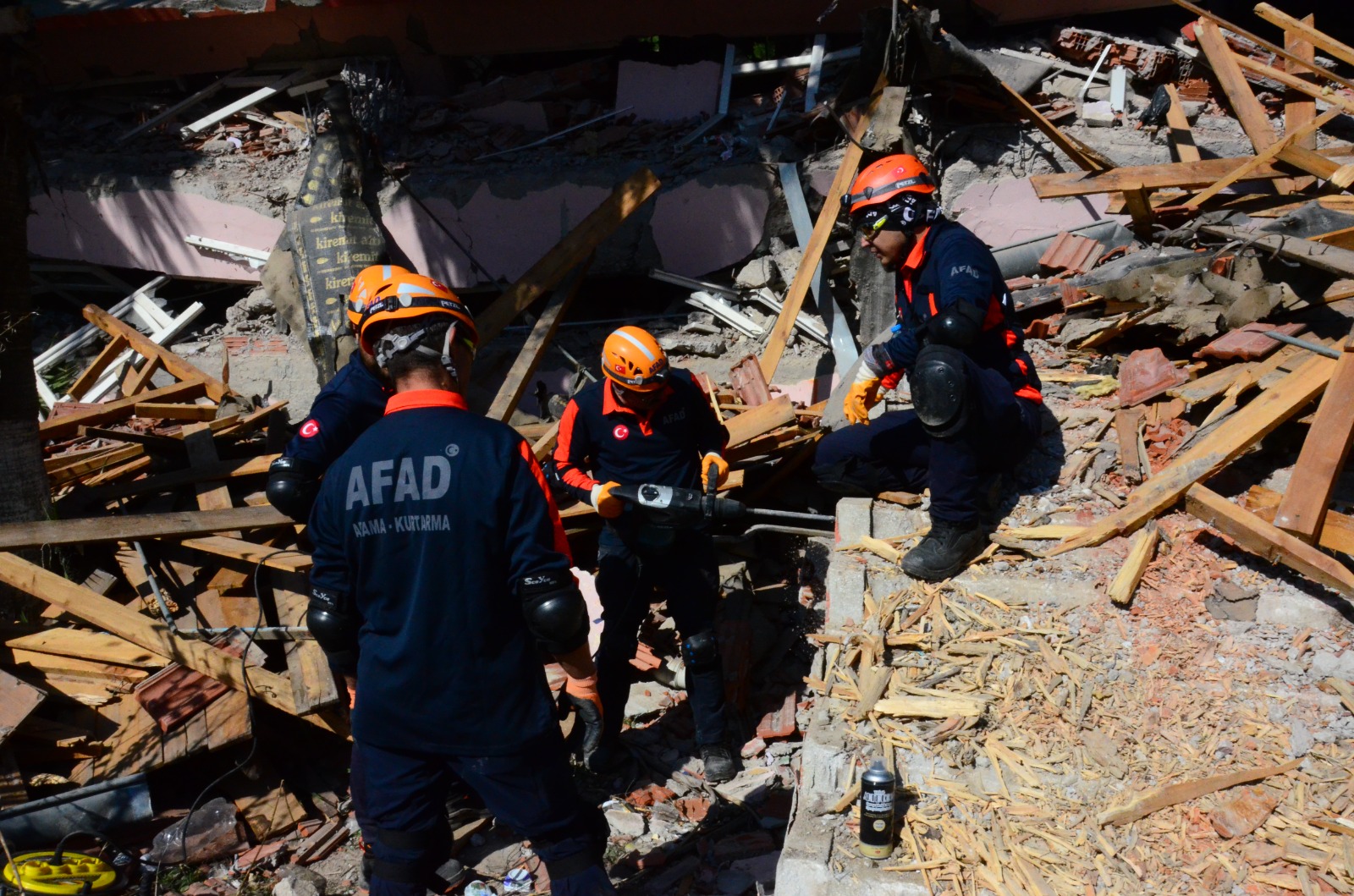 Whatsapp Image 2025 10 14 At 15.13.14