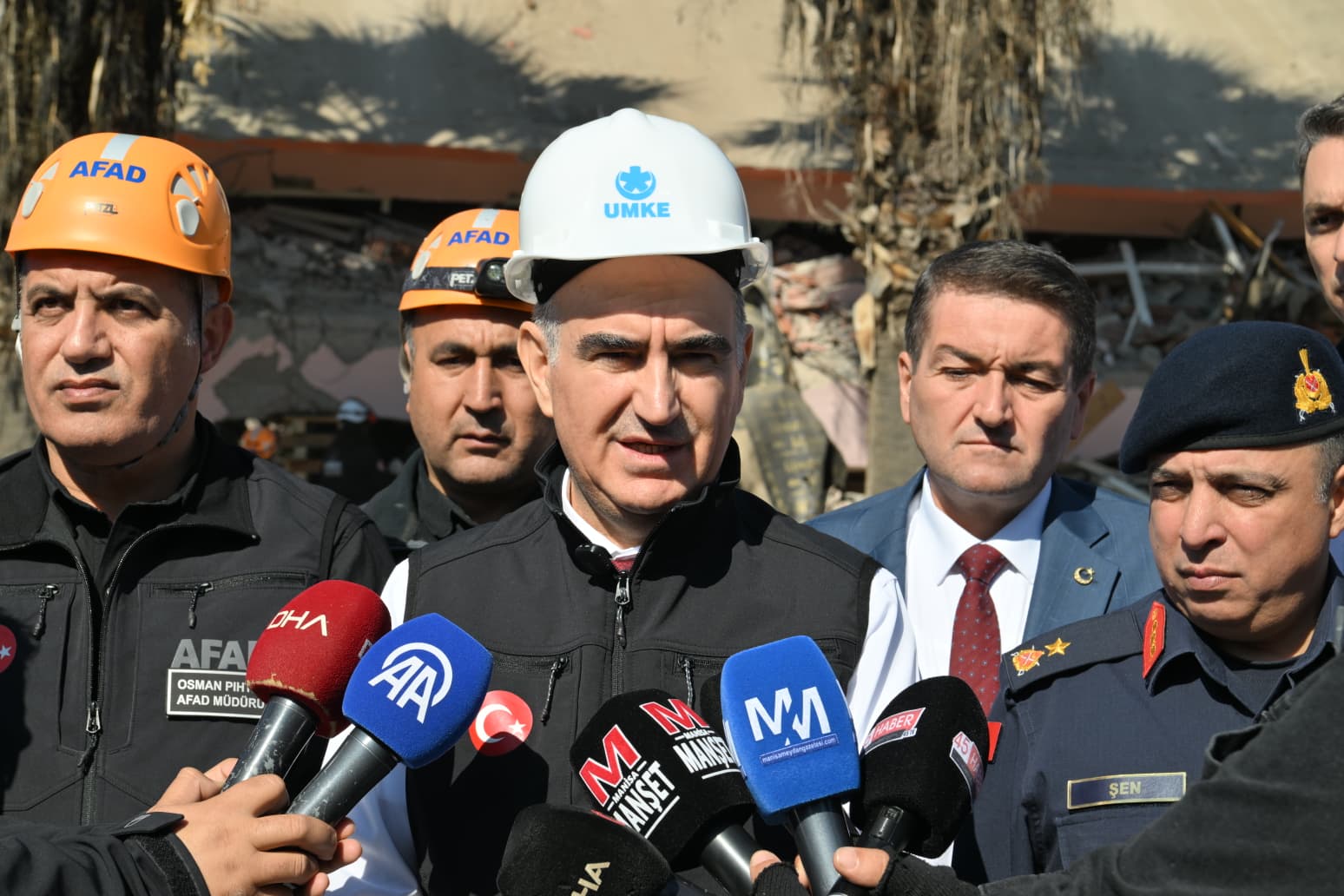 Whatsapp Image 2025 10 14 At 15.27.12