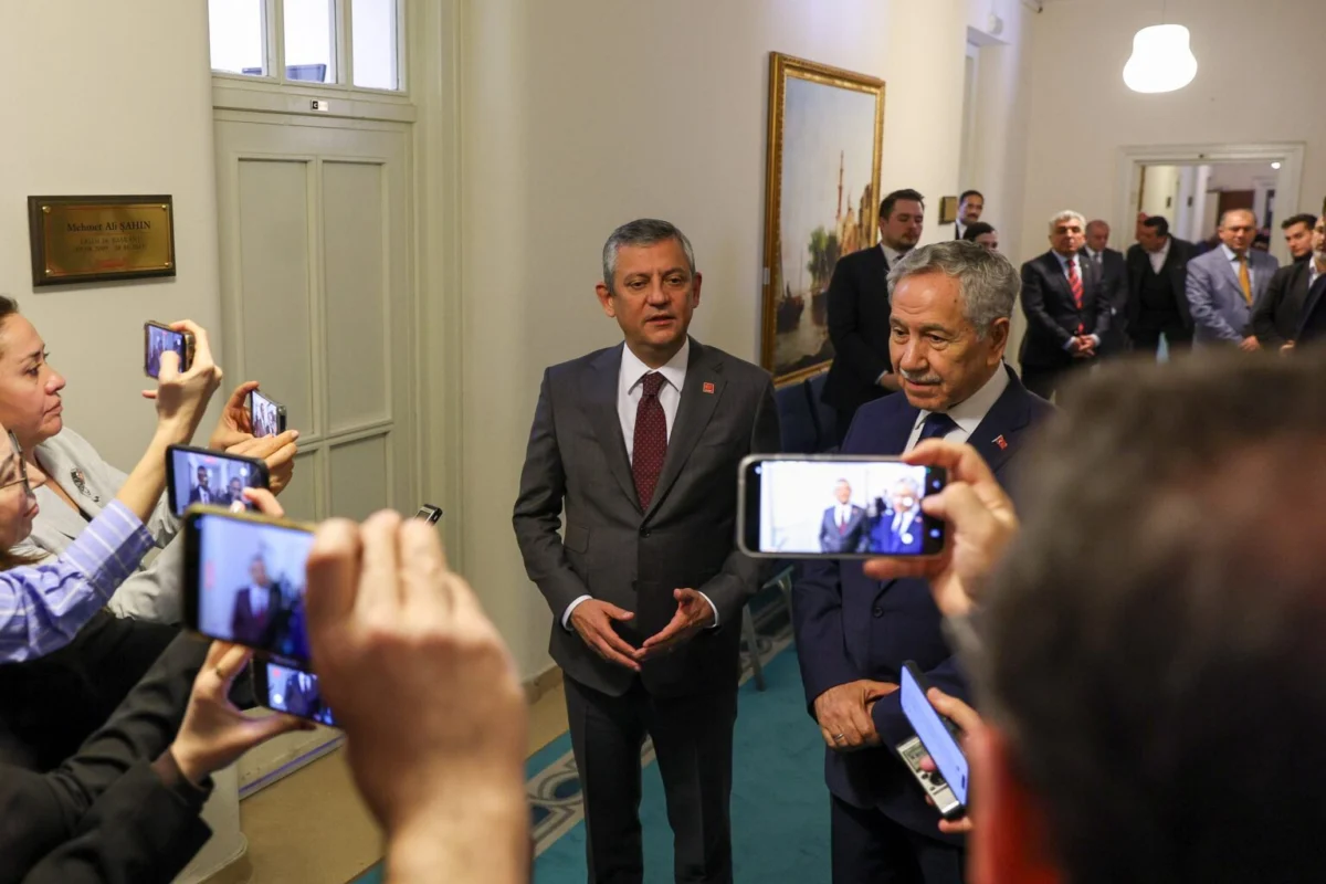 1000364406 1200X800.Jpg