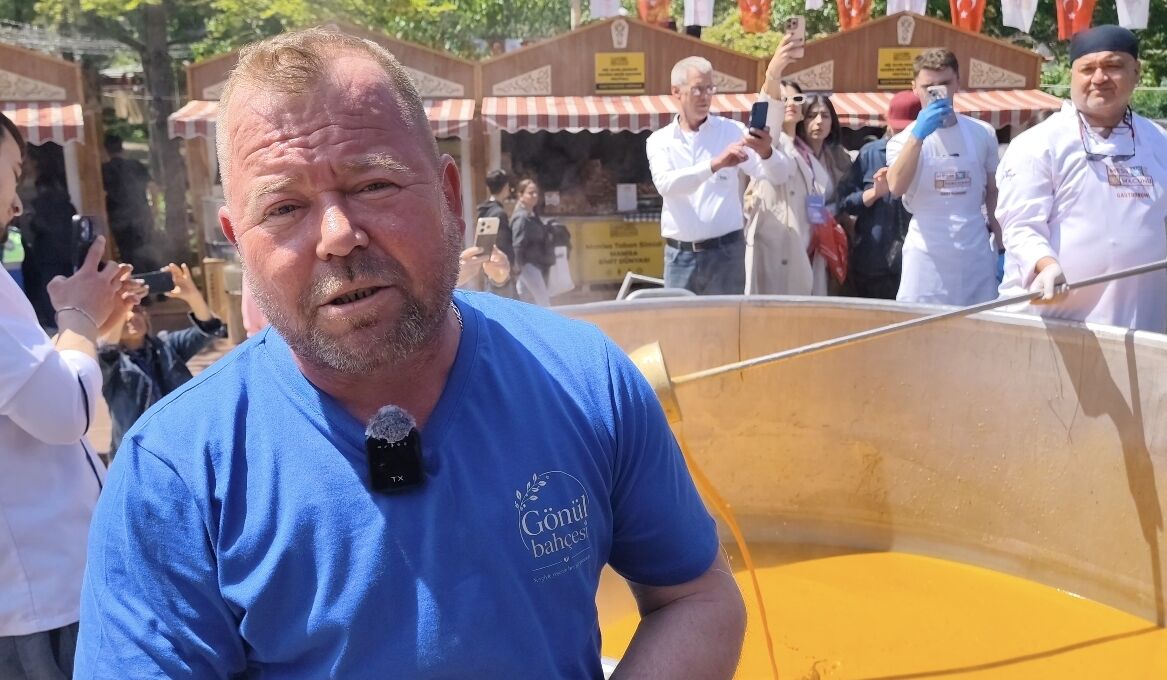 Screenshot 2026 04 24 16 03 12 355 Com.miui.mediaviewer Edit