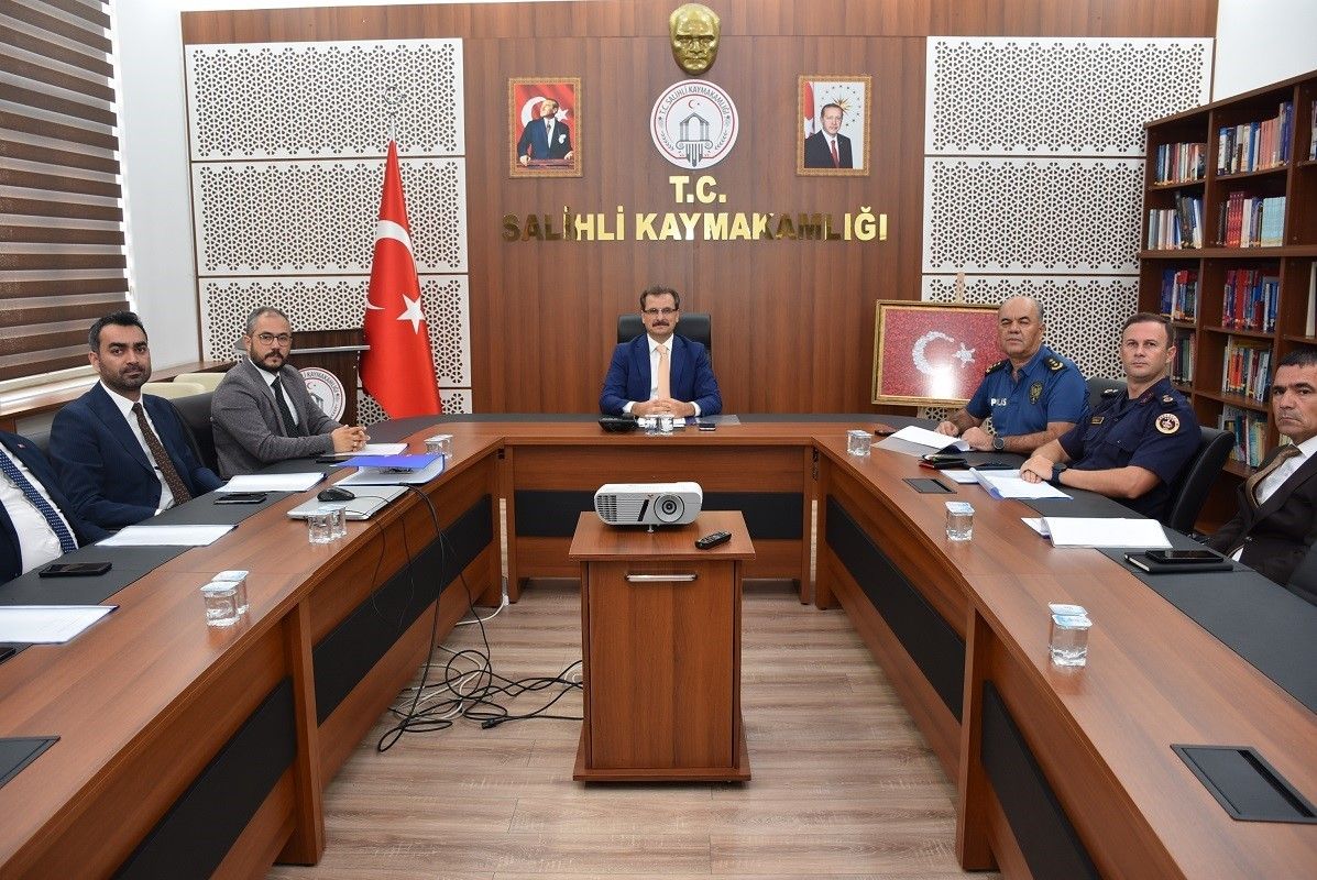 Salihli'de KPSS öncesi güvenlik zirvesi