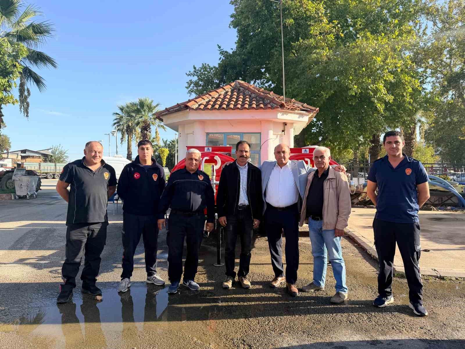 Sarıgöl'de iki mahalleye yangın tankeri desteği